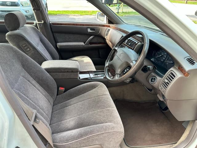 1996 Nissan Cima JDM car for sale — photo 25 of 25
