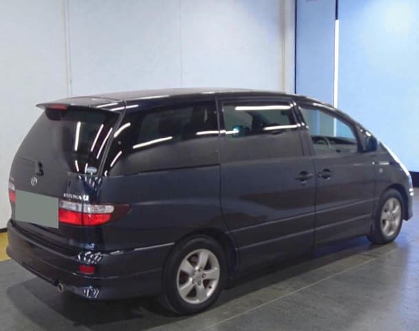 2001 Toyota Estima JDM car for sale — photo 4 of 5