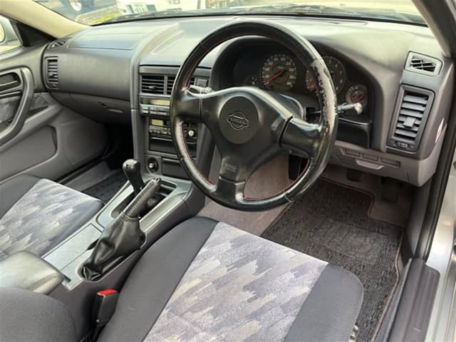 1998 Nissan Skyline JDM car for sale — photo 10 of 17
