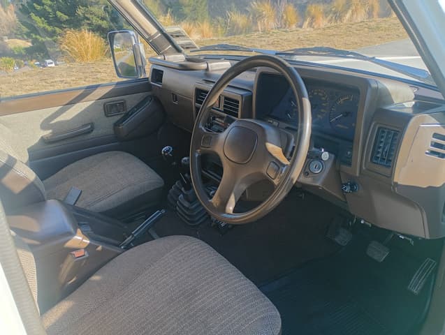 1988 Nissan Safari JDM car for sale — photo 10 of 25