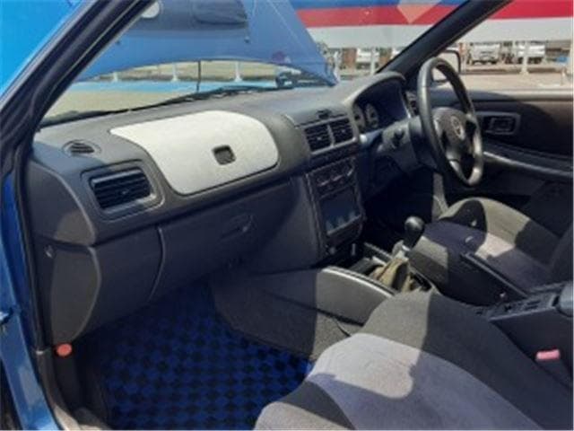2000 Subaru Impreza JDM car for sale — photo 13 of 23