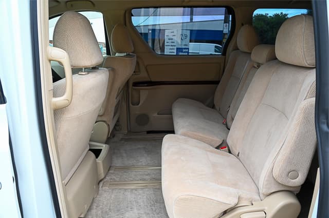 2009 Toyota Alphard JDM car for sale — photo 10 of 25