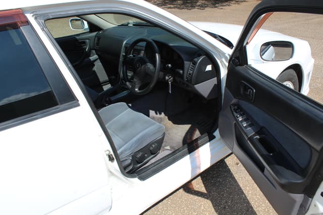 2000 Nissan Skyline JDM car for sale — photo 11 of 25