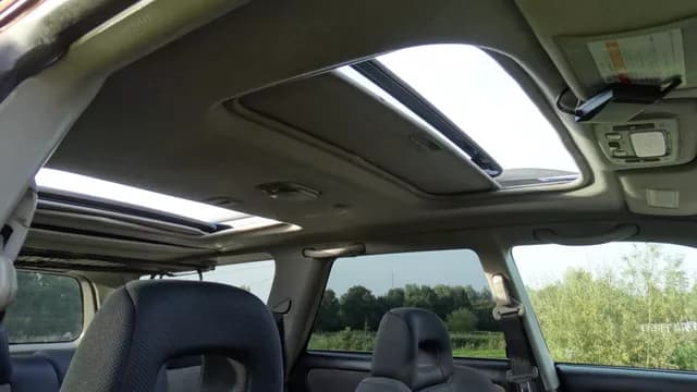 2000 Nissan Stagea JDM car for sale — photo 10 of 25