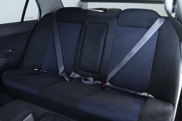 2001 Mitsubishi Lancer JDM car for sale — photo 14 of 25