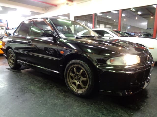 1995 Mitsubishi Lancer Evolution JDM car for sale — photo 8 of 25