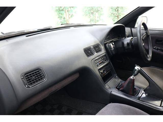 1989 Nissan Silvia JDM car for sale — photo 8 of 18