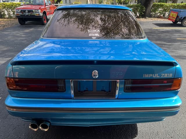 1991 Nissan Cima JDM car for sale — photo 6 of 16