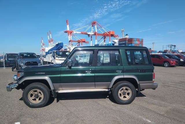 2001 Toyota Land Cruiser JDM car for sale — photo 2 of 25