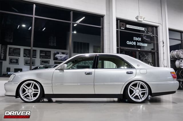 2000 Toyota Crown JDM car for sale — photo 7 of 25