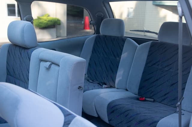 1998 Toyota Estima JDM car for sale — photo 10 of 15