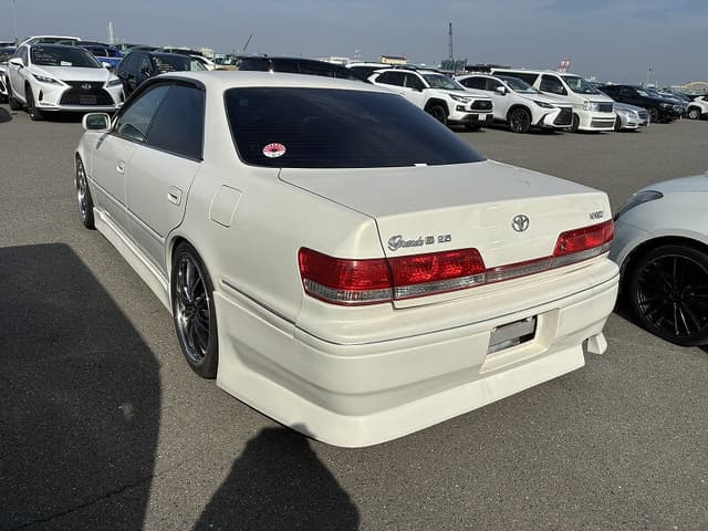 1999 Toyota Mark II JDM car for sale — photo 4 of 8