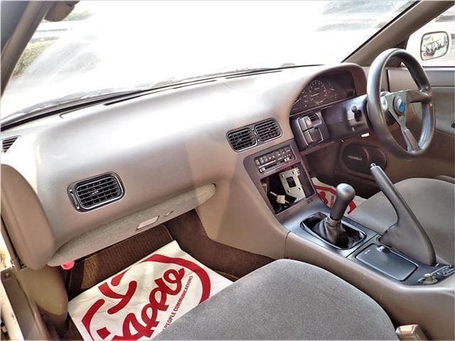 1990 Nissan Silvia JDM car for sale — photo 3 of 25