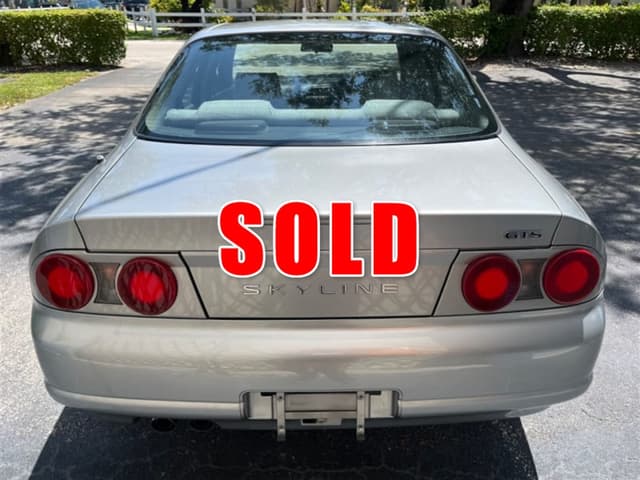 1997 Nissan Skyline JDM car for sale — photo 6 of 16