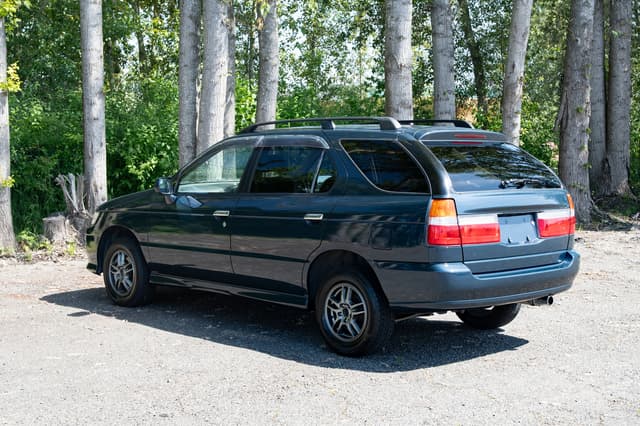 1999 Nissan Rnessa JDM car for sale — photo 4 of 15
