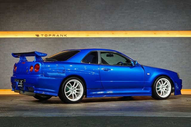 2001 Nissan Skyline JDM car for sale — photo 8 of 25