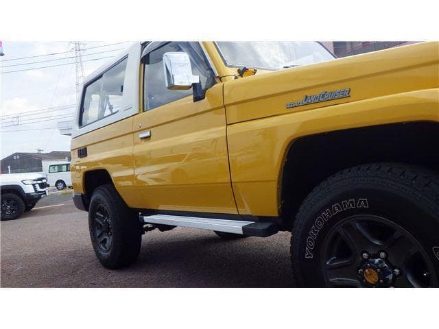 1996 Toyota Land Cruiser JDM car for sale — photo 8 of 25