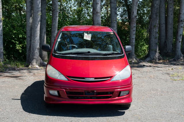 2000 Toyota Estima JDM car for sale — photo 2 of 10