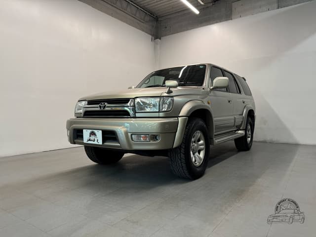 2000 Toyota Hilux Surf JDM car for sale — photo 3 of 25