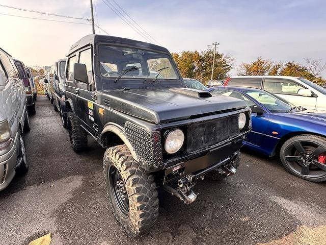 1990 Suzuki Jimny JDM car for sale — photo 4 of 5
