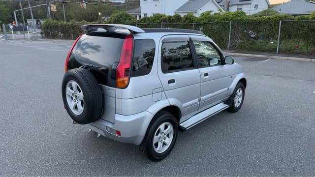 1997 Daihatsu Terios JDM car for sale — photo 3 of 19