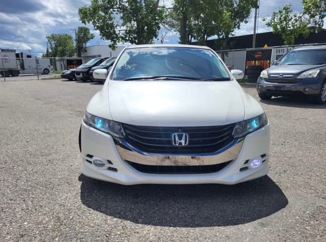 2010 Honda Odyssey JDM car for sale — photo 5 of 16