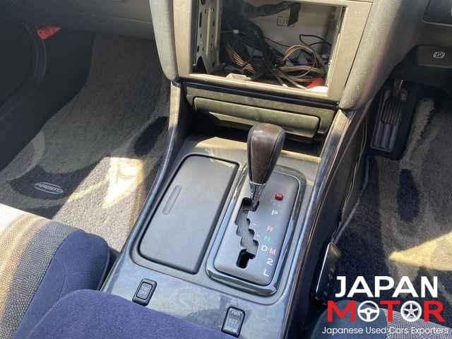 1997 Toyota Aristo JDM car for sale — photo 3 of 12