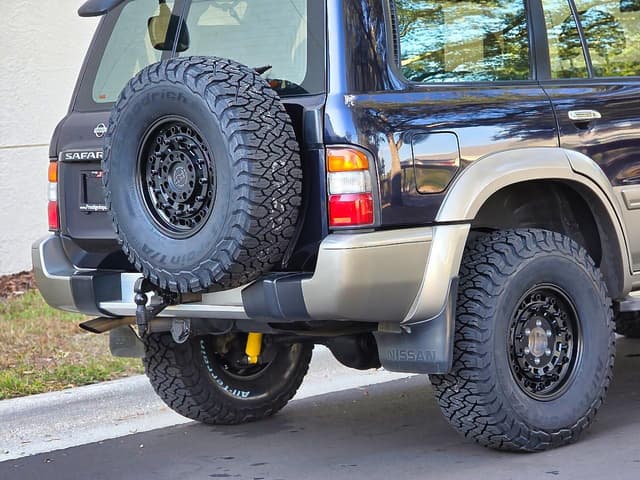 1998 Nissan Safari JDM car for sale — photo 16 of 25