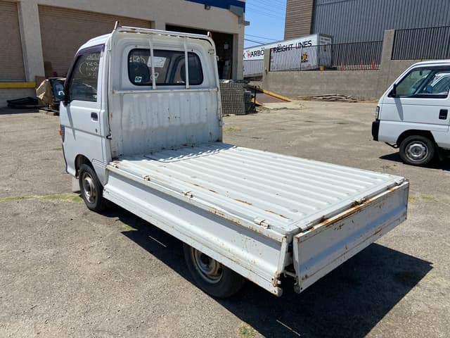 1994 Daihatsu Hijet JDM car for sale — photo 12 of 24