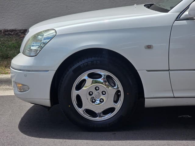 2000 Toyota Celsior JDM car for sale — photo 23 of 25