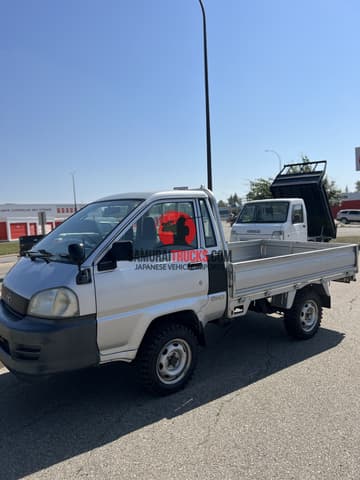 2004 Toyota Townace JDM car for sale — photo 3 of 5
