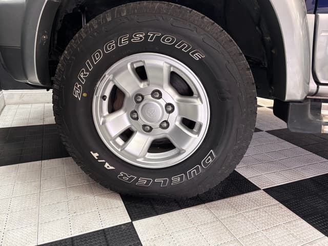 1996 Toyota Hilux Surf JDM car for sale — photo 10 of 25