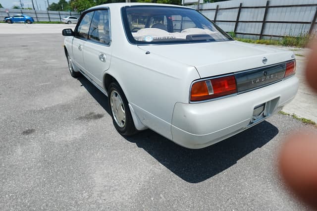 1993 Nissan Laurel JDM car for sale — photo 4 of 14