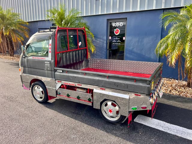 1997 Daihatsu Hijet JDM car for sale — photo 5 of 20