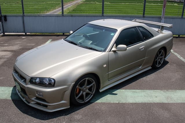 2001 Nissan Skyline JDM car for sale — photo 8 of 25