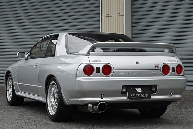 1994 Nissan Skyline JDM car for sale — photo 6 of 25