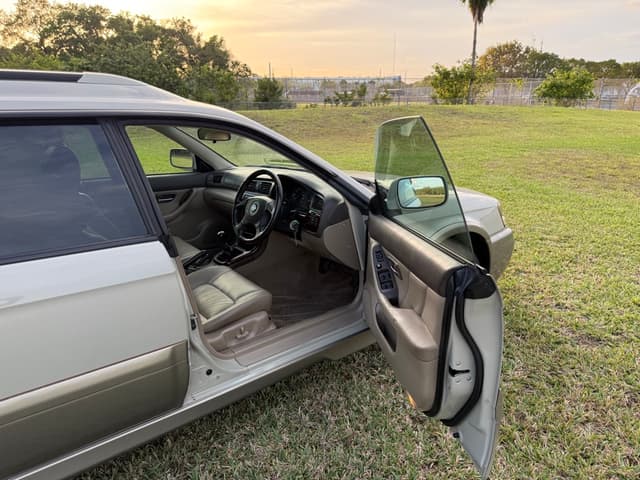 2000 Subaru Legacy JDM car for sale — photo 21 of 25