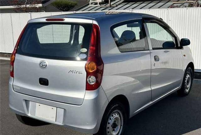 2011 Daihatsu Mira JDM car for sale — photo 2 of 25