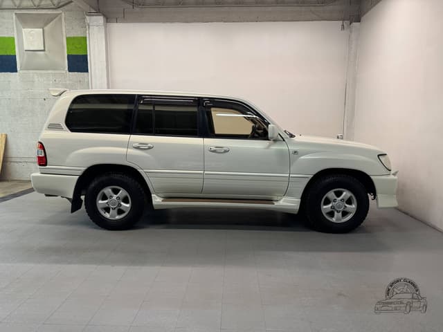 1998 Toyota Land Cruiser JDM car for sale — photo 22 of 25