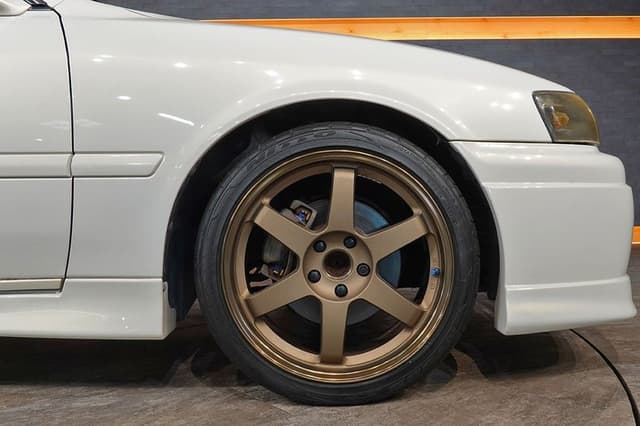 1999 Toyota Chaser JDM car for sale — photo 18 of 25