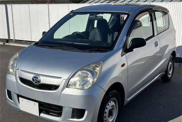2011 Daihatsu Mira JDM car for sale — photo 4 of 25