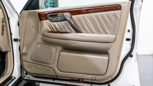 2000 Toyota Crown JDM car for sale — photo 13 of 25