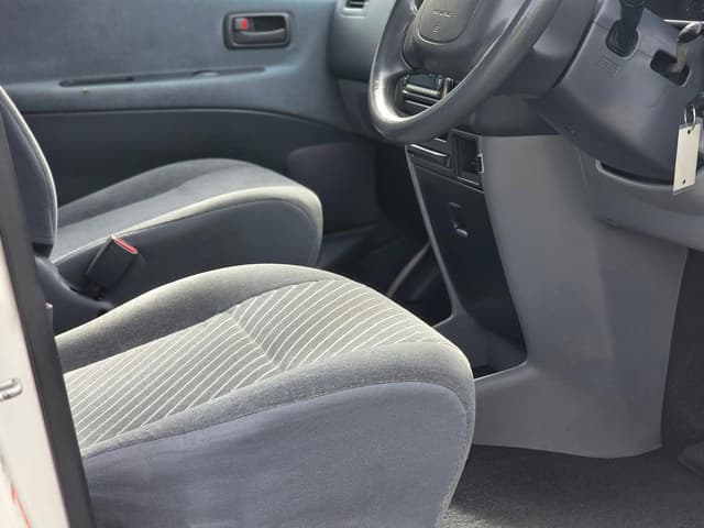 1996 Toyota Granvia JDM car for sale — photo 23 of 23