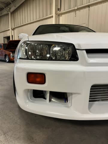 1998 Nissan Skyline JDM car for sale — photo 15 of 25