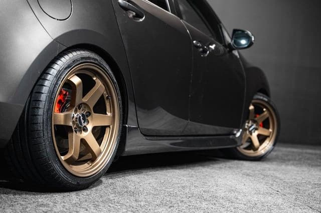 2009 Mazda Axela JDM car for sale — photo 11 of 16