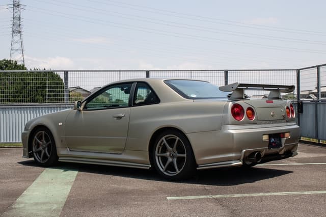 2001 Nissan Skyline JDM car for sale — photo 4 of 25