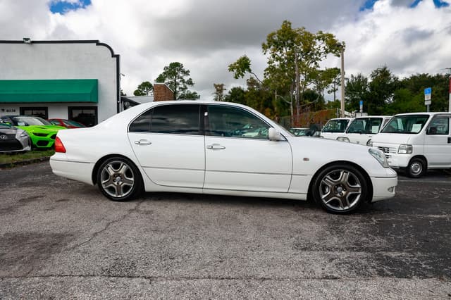 2000 Toyota Celsior JDM car for sale — photo 16 of 25