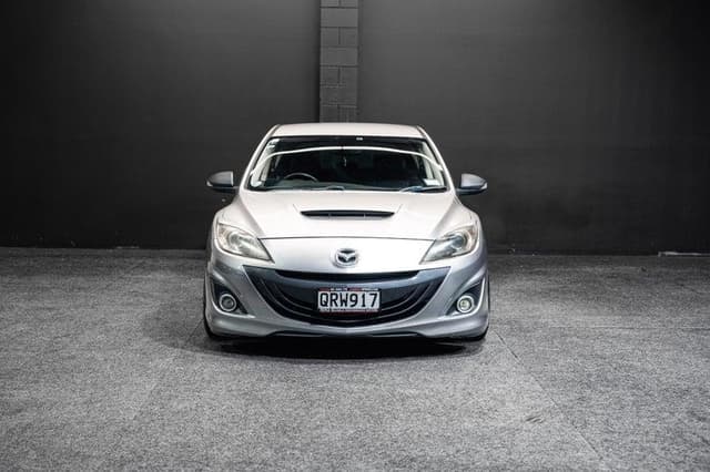 2010 Mazda Axela JDM car for sale — photo 4 of 12