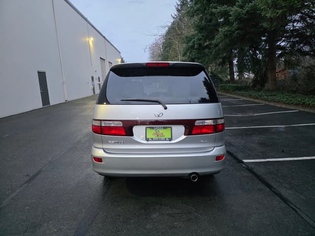 2000 Toyota Estima JDM car for sale — photo 6 of 17
