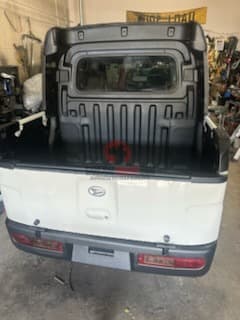 2004 Daihatsu Hijet JDM car for sale — photo 7 of 13